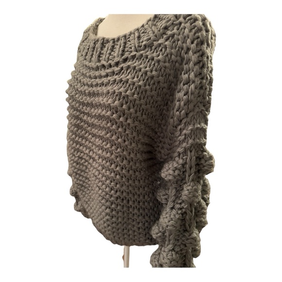 VICI Bubble Sleeve Chunky Open Knit Sweater Sz M - Picture 4 of 12